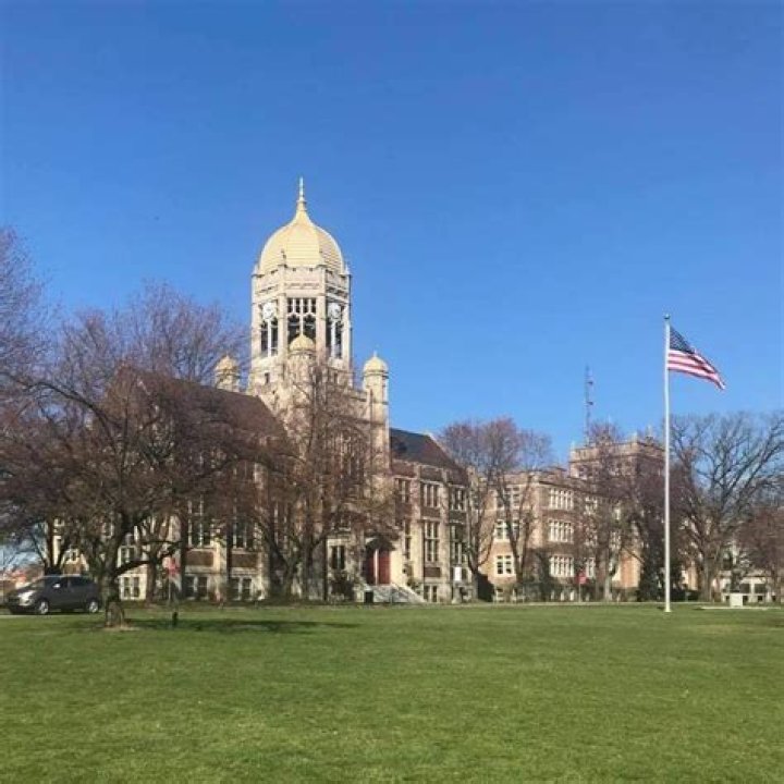 Where should I eat at the US Open?