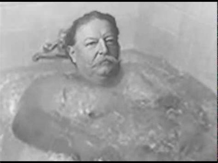 Which president died in the bathtub?