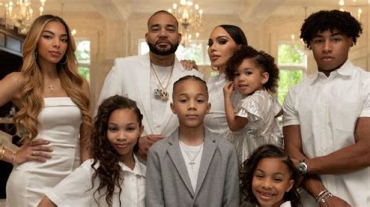 Who are Dj Envys Parents? Dj Envy Biography, Parents Name, Nationality and More