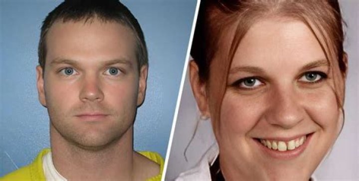 Who Did Ashley Reeves Marry?