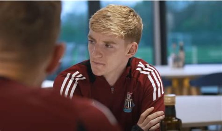 Who Is Anthony Gordon Girlfriend?