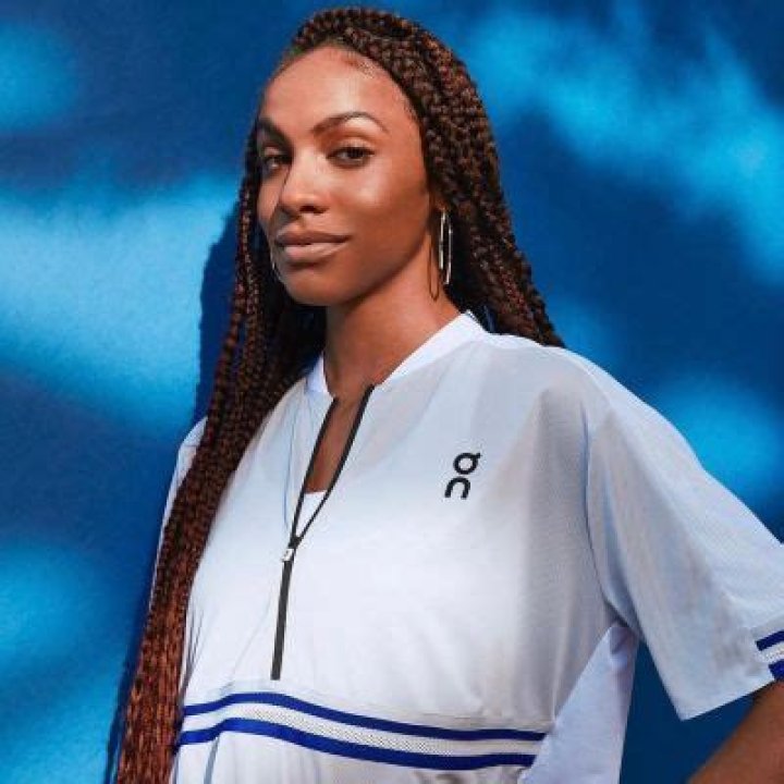 Who Is Chloe Abbott From “The Voice” Season 23?