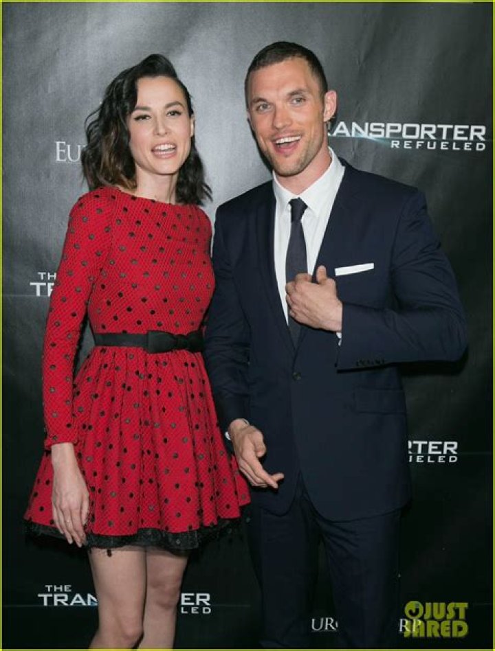 Who is Ed Skrein wife Tara Wilson?