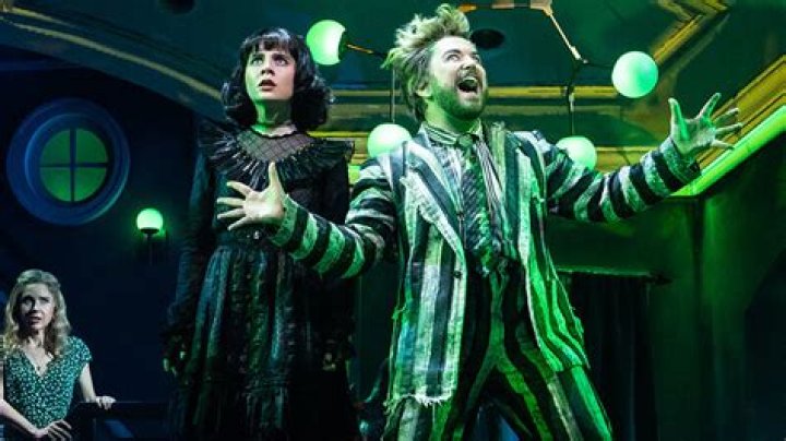Who Is Elizabeth Teeter On Beetlejuice? Meet The New Addition To The Broadway Cast