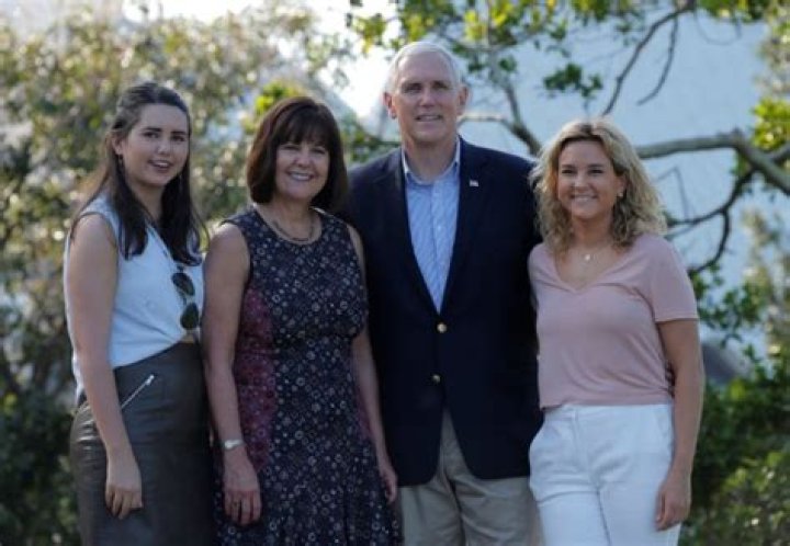 Who is Karen Pence first husband?