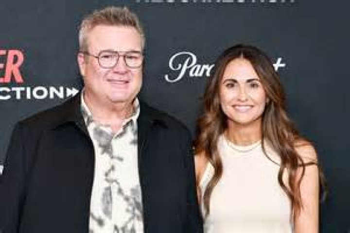 Who is Lindsay Schweitzer? Wild details about Eric Stonestreet’s partner