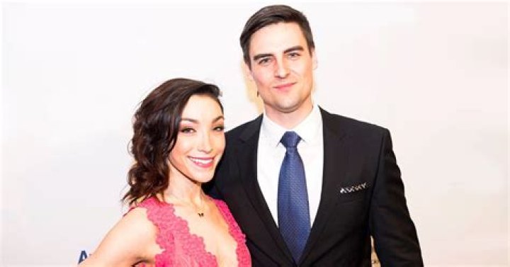 Who is Meryl Davis engaged to?