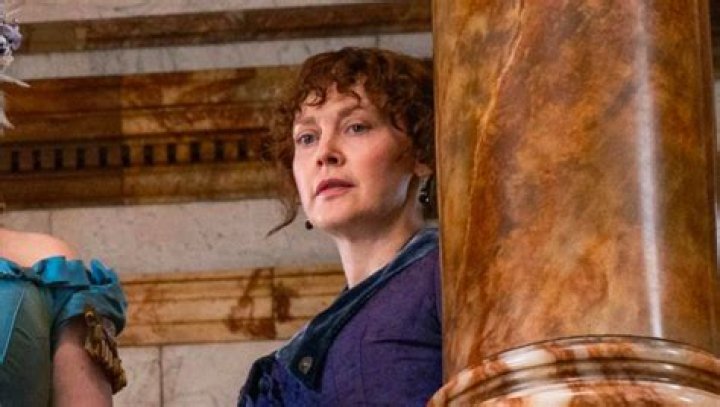 Who is Nan’s Mother in The Buccaneers?