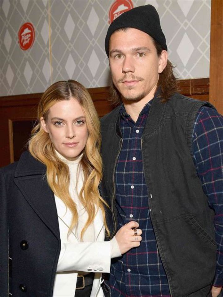 Who Is Riley Keough Husband Ben Smith-Petersen?