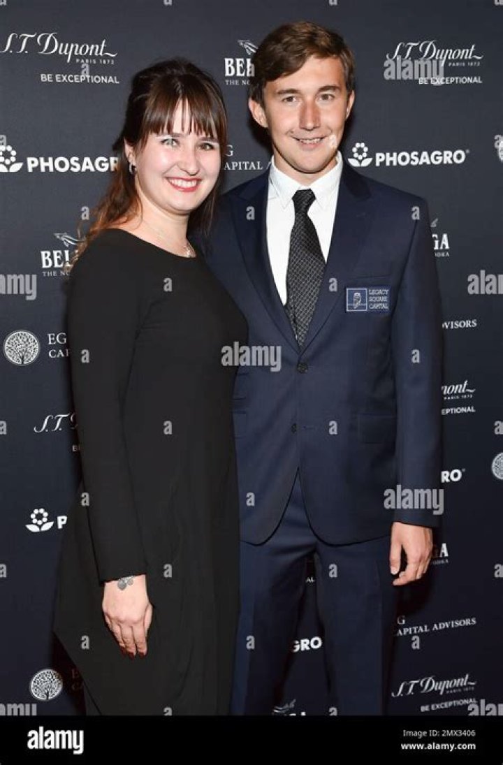Who is Sergey Karjakin wife Galia Kamalova?