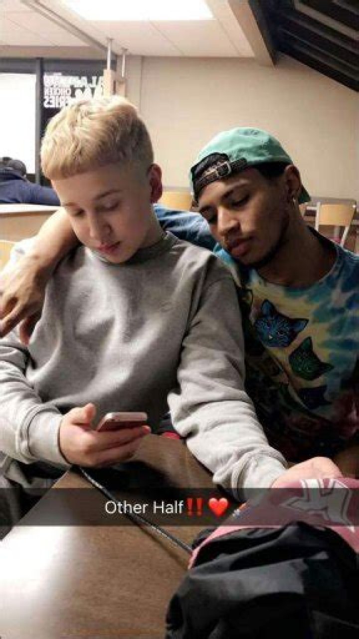 Age, Real Name, Boyfriend, Height, Parents