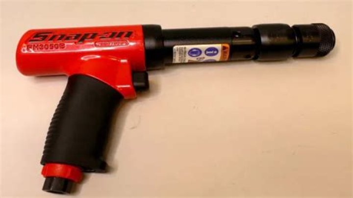 Who makes snap on air hammers?