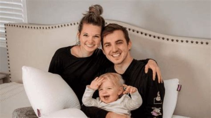 Why did G Eazy's mom leave his dad?